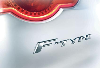 جاكوار تكشف عن سيارة F-TYPE الرياضية  